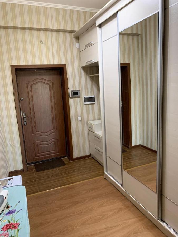 Bishkek, Promenade Apartment ภายนอก รูปภาพ