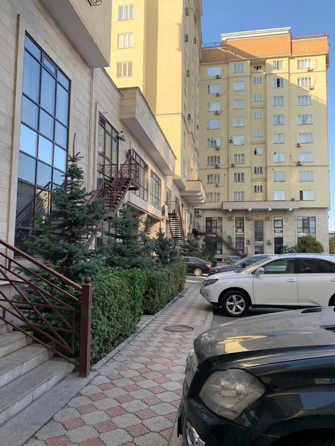 Bishkek, Promenade Apartment ภายนอก รูปภาพ